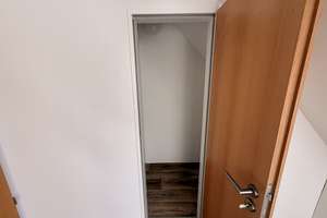 *Schöne 4 Raum Maisonette Wohnung mit XL Dachterrasse*Kamin – Mülheimerstr. 56, 45145 Frohnhausen, Essen – Vorschaubild 24