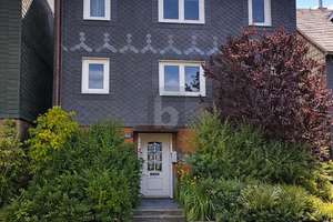 IDYLLISCH MIT VIEL PLATZ, KAMIN UND TOLLEM GARTEN 
