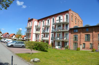 schöne, helle 3-RWG über 2 Etagen mit großem Balkon (WG-geeignet)