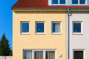 Familienfreundliches Reihenendhaus mit Garten, Kaminofen und Garage in ruhiger Lage von Mössingen – Die vollständige Adresse der Immobilie erhältst du vom Anbieter., 72116 Mössingen – Vorschaubild 2