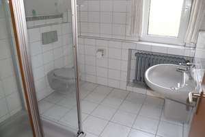 Familienhaus mit viel Platz und Räumen z.B. für Wohnen und Arbeiten – Die vollständige Adresse der Immobilie erhältst du vom Anbieter., 51149 Finkenberg, Köln – Vorschaubild 33