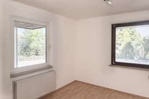 Viel Platz für die Familie – 7-Zimmer-Haus mit Garagen und Carport – Die vollständige Adresse der Immobilie erhältst du vom Anbieter., 38518 Gifhorn – Vorschaubild 4