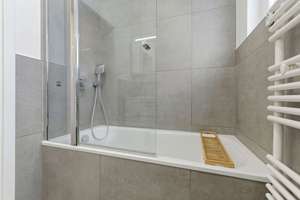 Property thumbnail 18