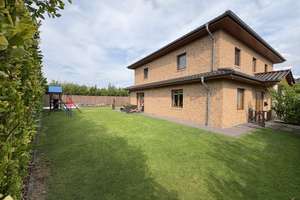 Geräumiges, 7-Raum-Einfamilienhaus mit gehobener Innenausstattung in Isenbüttel – Die vollständige Adresse der Immobilie erhältst du vom Anbieter., 38550 Isenbüttel – Vorschaubild 31