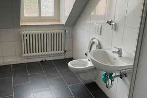 3 Zimmer in der 4. Etage ; Wiesenstr. 79 – Wiesen Str. 79, 42105 Elberfeld, Wuppertal – Vorschaubild 6