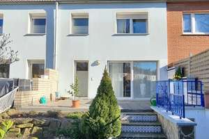 Reihenhaus in zentraler Lage – Die vollständige Adresse der Immobilie erhältst du vom Anbieter., 45883 Heßler, Gelsenkirchen – Vorschaubild 1
