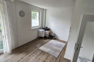 Drei Zimmer in Leuben: Wohnung mit praktischem Grundriss – Die vollständige Adresse der Immobilie erhältst du vom Anbieter., 1257 Leuben (Stadtteil), Dresden – Vorschaubild 7