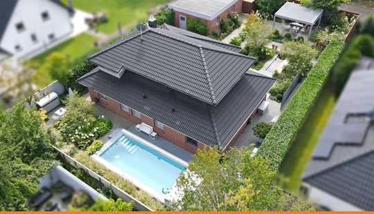Bild von Design, Komfort, Luxus: Traumhaus für Paare oder Familien - mit Pool und Garten-Oase