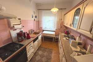 Charmantes Einfamilienhaus mit Keller und Garage in Biesdorf – Berlin – Vorschaubild 7