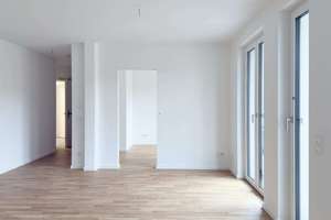 Familienwohnung mit Seeblick und 2 Balkonen – Brienzer Straße 59, 13407 Reinickendorf (Ortsteil), Berlin – Vorschaubild 7