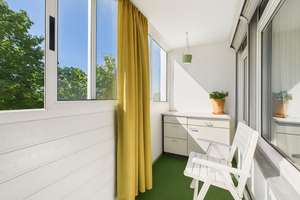 Attraktive 4-Zimmer-Wohnung mit Balkon – ideal zur Eigennutzung oder als Kapitalanlage (WG-geeignet) – Die vollständige Adresse der Immobilie erhältst du vom Anbieter., 81243 Aubing-Süd, München – Vorschaubild 2