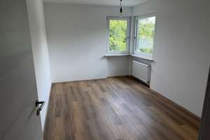 3-Zimmer-Wohnung mit Balkon in Regensburg – Die vollständige Adresse der Immobilie erhältst du vom Anbieter., 93051 Großprüfening-Dechbetten-Königswiesen, Regensburg – Vorschaubild 9