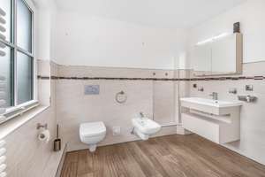 Property thumbnail 16