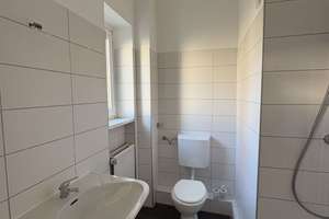 Großzügige 4-Zimmer-Maisonette-Wohnung mit 2 Balkonen, 2 Bädern, Altbauflair und Blick ins Grüne – Die vollständige Adresse der Immobilie erhältst du vom Anbieter., 42285 Barmen, Wuppertal – Vorschaubild 8