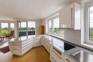 Außergewöhnliches Penthouse in Wasserlage – Privatsphäre, Weitblick und Wohnkomfort auf einer Ebene – Die vollständige Adresse der Immobilie erhältst du vom Anbieter., 30655 List, Hannover – Vorschaubild 8