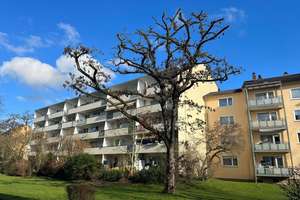 Sommeraktion! Provisionsfreie Kapitalanlage!!. Vermietete 2 Zimmer Wohnung in Frankfurt-Niederrad