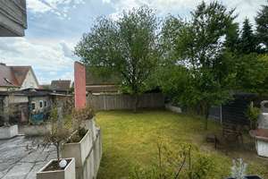  Attraktives Einfamilienhaus mit großem Grundstück, Garten, Terrassen und sehr angenehmer Nachbarn – Die vollständige Adresse der Immobilie erhältst du vom Anbieter., 78224 Singen (Hohentwiel) – Vorschaubild 5