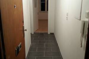 Gepflegte 2-Zimmer Wohnung im Erdgeschoss in Nürnberg-Pirckheimerstraße – Schonhoverstraße 2, 90409 Pirckheimerstraße, Nürnberg – Vorschaubild 3