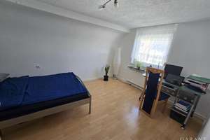 Mehrfamilienhaus als solide Kapitalanlage - 3 Wohneinheiten in gefragter Lage und top Rendite – Die vollständige Adresse der Immobilie erhältst du vom Anbieter., 71149 Bondorf – Vorschaubild 2