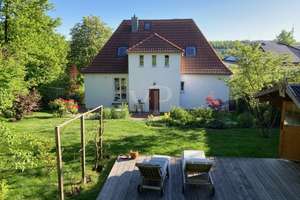 Seltene Gelegenheit! Stilvolles Anwesen in begehrter Lage! – Die vollständige Adresse der Immobilie erhältst du vom Anbieter., 91522 Eyb, Ansbach – Vorschaubild 2