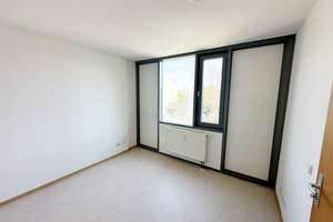Moderne, barrierefreie 2-Zimmer-Wohnung mit Aufzug und Balkon – zentral & komfortabel – Die vollständige Adresse der Immobilie erhältst du vom Anbieter., 39114 Werder, Magdeburg – Vorschaubild 2