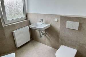 Luxuriöse 3-Zimmer-Wohnung mit 2 Balkonen & Garage in Wuppertal-Wichlinghausen