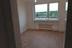 Ansprechende 3-Zimmer-Wohnung mit Balkon in Duisburg – Weissdornstraße 26, 47269 Großenbaum, Duisburg – Vorschaubild 17