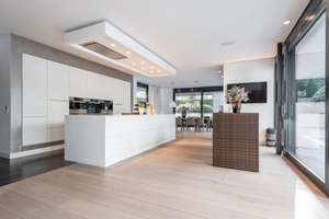 Neuwertige Bauhaus-Architektur in exklusiver Wohnlage – Die vollständige Adresse der Immobilie erhältst du vom Anbieter., 21244 Buchholz in der Nordheide – Vorschaubild 9