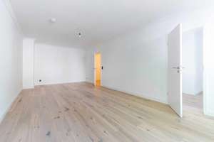 Frisch sanierte City-Wohnung mit Balkon – charmant wohnen Ecke Leinpfad in Winterhude – Die vollständige Adresse der Immobilie erhältst du vom Anbieter., 22301 Winterhude, Hamburg – Vorschaubild 9