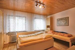 Teilvermietetes gepflegtes 2-3 FH in zentraler Lage mit Garten, Balkon und 3 Garagen – Die vollständige Adresse der Immobilie erhältst du vom Anbieter., 59439 Holzwickede – Vorschaubild 17