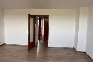 Renoviert! Seniorenwohnung 1-Zimmer am Stadtrand Luisenviertel (nur mit Wohnberechtigungsschein) – Schusterstraße 19, 42105 Elberfeld, Wuppertal – Vorschaubild 2