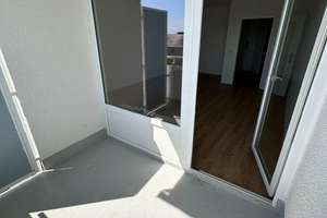 Helles 1-Zimmerapartement mit Balkon und Fahrstuhl in zentraler Lage! – Daimlerstrasse 2, 65197 Rheingauviertel / Hollerborn, Wiesbaden – Vorschaubild 6
