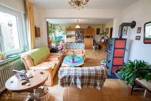 Gemütlicher Bungalow mit großem Garten und viel Potenzial in Alzenberg! – Die vollständige Adresse der Immobilie erhältst du vom Anbieter., 75365 Calw – Vorschaubild 3