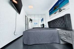 *EXCLUSIVES Domizil mit Traumterrasse  luxuriöser Ausstattung in Stuttgart-Vaihingen – Die vollständige Adresse der Immobilie erhältst du vom Anbieter., 70563 Heerstraße, Stuttgart – Vorschaubild 12