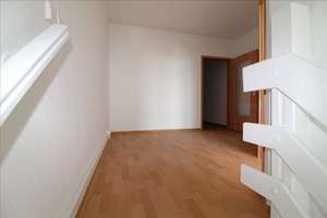 Geräumige Dreiraumwohnung – Dr.-Grosz-Str. 4, 39126 Neustädter See, Magdeburg – Vorschaubild 4