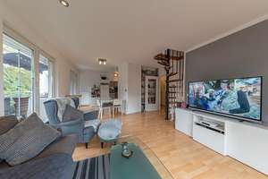 Lichtdurchflutete 2,5 Zimmer Penthouse Wohnung in Hamburg Nähe Hagenbecks Tierpark  – Julius-Vosseler-Straße 3, 22527 Lokstedt, Hamburg – Vorschaubild 5