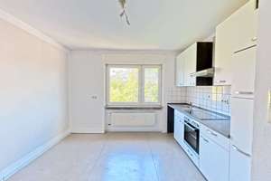 *Nur 1% Provision* Karlsruhe-Oststadt: 2-Zimmer-Wohnung mit Balkon und viel Potenzial – Die vollständige Adresse der Immobilie erhältst du vom Anbieter., 76131 Oststadt, Karlsruhe – Vorschaubild 4
