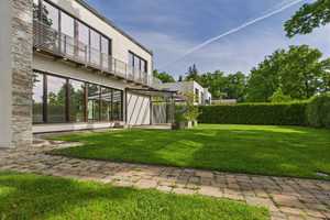 Moderne und hochwertige Stadtvilla im Bauhaus-Stil mit PV-Anlage und Speicher (Tesla Powerwall) – Dahme-Spreewald (Kreis) – Vorschaubild 4