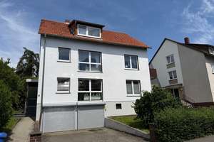 Schöne 3-ZKB-Wohnung mit EBK, Balkon und Garten