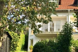 Günstiges Stadthaus, freistehend, zentral, UBahn , 7990--/qm