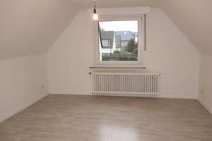 Raum für neue Ideen: Großzügiges Einfamilienhaus in Bochum, das 2022 vollständig renoviert wurde – Die vollständige Adresse der Immobilie erhältst du vom Anbieter., 44805 Harpen/Rosenberg, Bochum – Vorschaubild 11