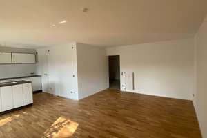 Erstbezug nach Sanierung mit neuer Kochinsel und Balkon: attraktive 3-Zimmer-Wohnung – Ehlvershof 5, 30419 Vinnhorst, Hannover – Vorschaubild 3