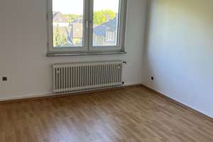 Helle 3-Zimmer-Wohnung in zentraler Lage von Essen – Laminatboden & eigener Keller – Immestraße 41, 45127 Ostviertel, Essen – Vorschaubild 3