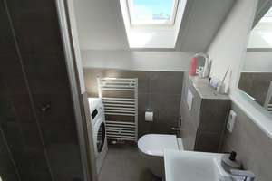 Attraktive helle 2 Zimmer DG Wohnung inkl. moderner Einbauküche am Bunten Garten – Kaldenkirchener Straße 6a, 41063 Gladbach, Mönchengladbach – Vorschaubild 6