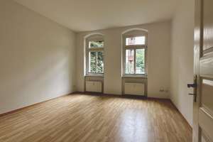 Provisionsfrei: Sofort einziehen - helle 2,5-Zimmer-Altbauwohnung mit Glasfaser, Blasewitz