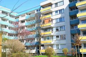 Helle 2,5 Zimmer Wohnung, vollmöbliert mit TG- Stellplatz in zentraler Lage München-Laim – Rapotostraße 4, 80687 Sankt Ulrich, München – Vorschaubild 8