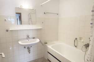 Sonnige 3-Zimmer Wohnung in schöner Lage – Die vollständige Adresse der Immobilie erhältst du vom Anbieter., 70469 Feuerbacher Tal, Stuttgart – Vorschaubild 9