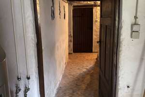 Renovierungsbedürftiges Haus mit 4 Zimmern und Garage in Steinalben – Bahnhofstraße 7, 66851 Steinalben – Vorschaubild 3