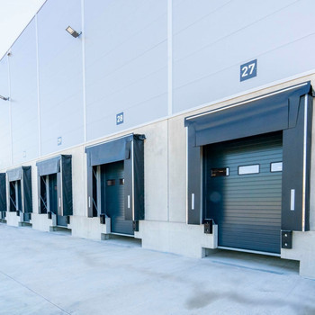 10.000 m² Lager/ Produktion | 10,5 m UKB | 12 Rampen |