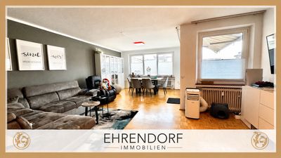 Großzügige 3-Zimmer-Stadtwohnung mit Balkon (Friedrichstraße)